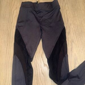 Koral Dark Tone Leggings